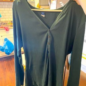 Old navy XL soft long sleeve tee forest green ribbed